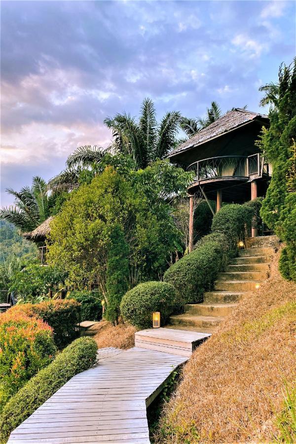 Khao Sok Boutique Camping - Exotic Cliff Camping Hotel Khao Sok National Park Exterior photo